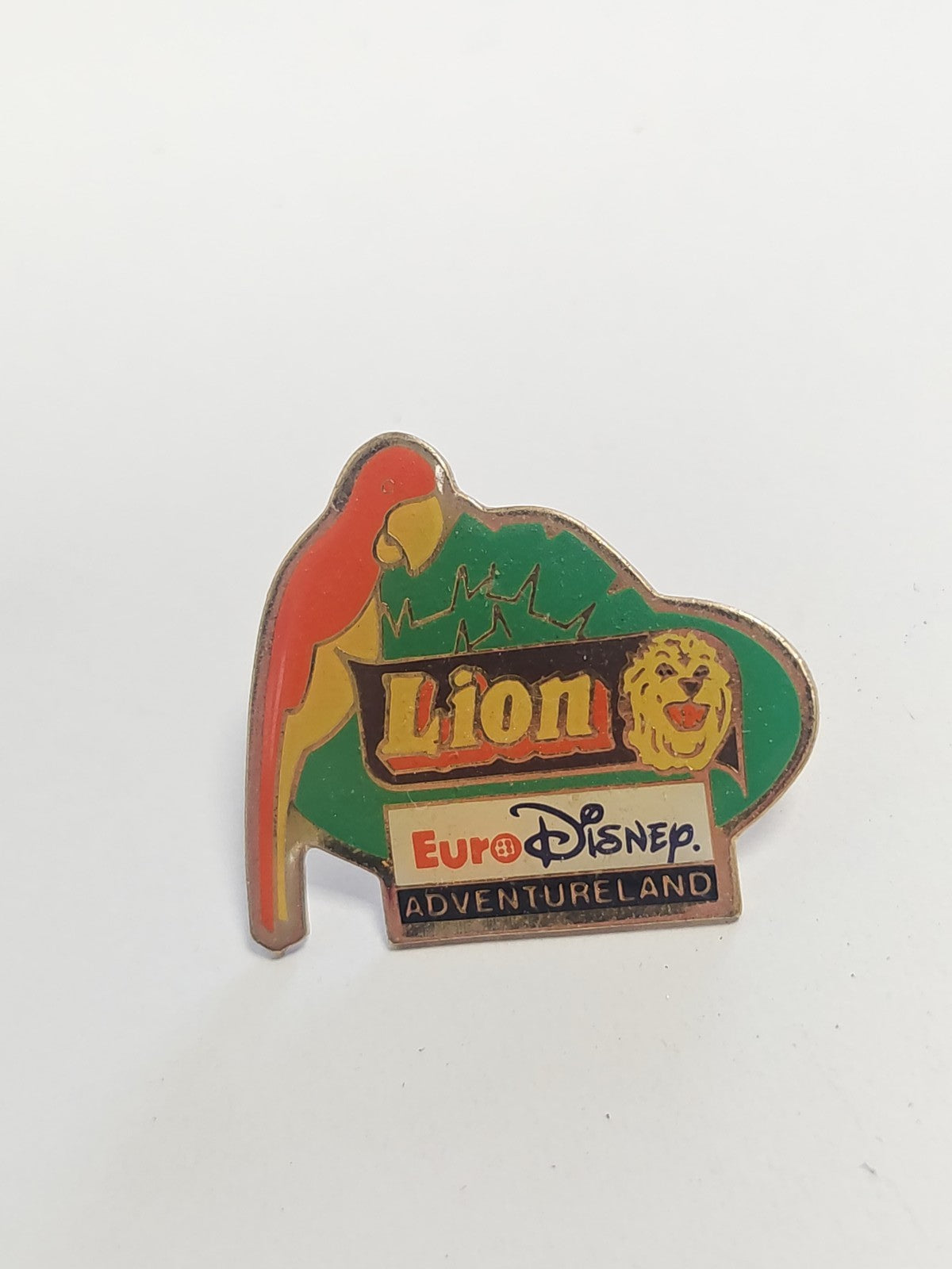 Vintage pin's ancien Euro Disney Lion collection badge rétro parc Disneyland