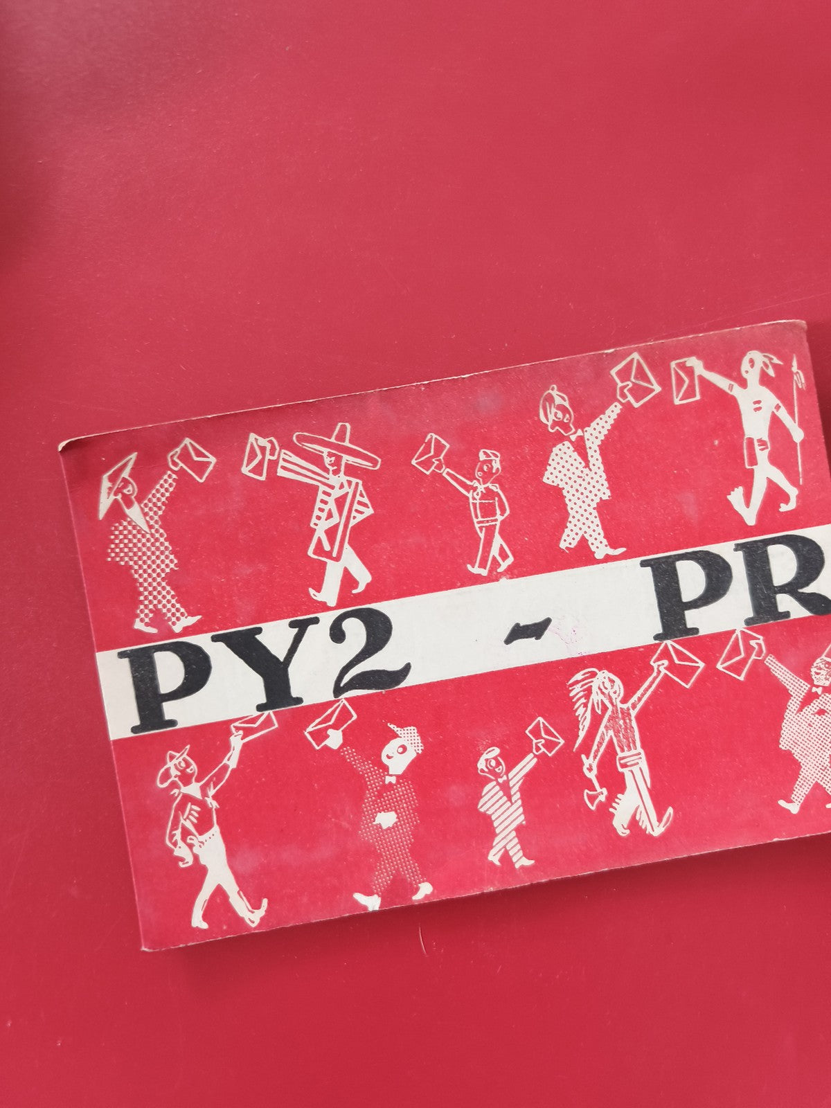 Carte radio PY2-PR illustrée personnages rouges et blancs, d'occasion