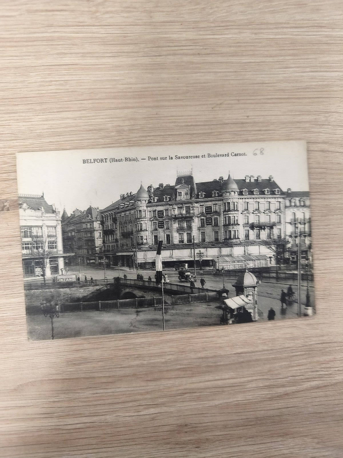 Ancienne CPA Belfort Pont Savoureuse Boulevard Carnot carte postale noir et blan