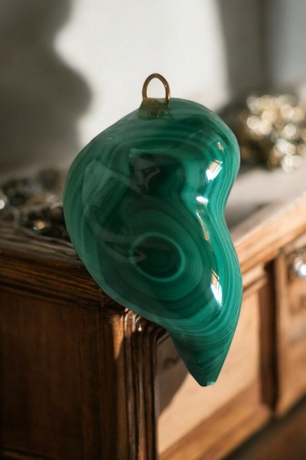 Pendentif vintage cœur ondulé en malachite authentique vert, bijou rétro
