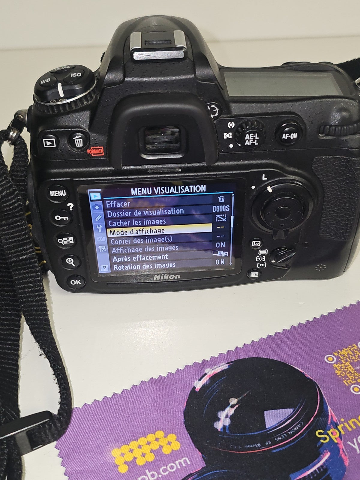 Nikon D300s Reflex numérique en panne (ERR) vendu sans batterie ni chargeur
