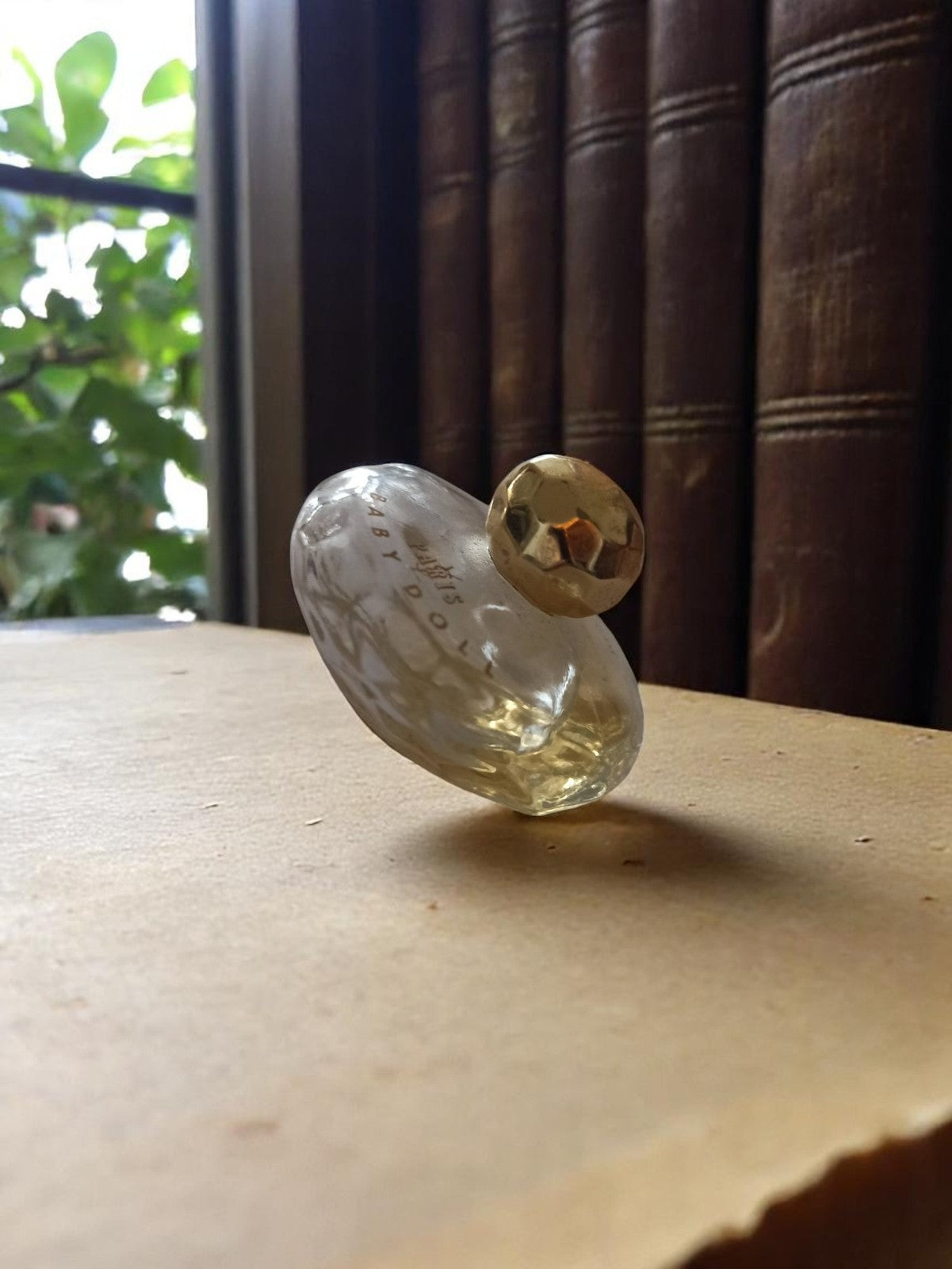 Miniature Parfum Vintage en Verre Soufflé Transparent