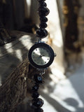 Montre Quartz Vintage Durand à Bracelet Perles Noires Facettées Femme Élégante