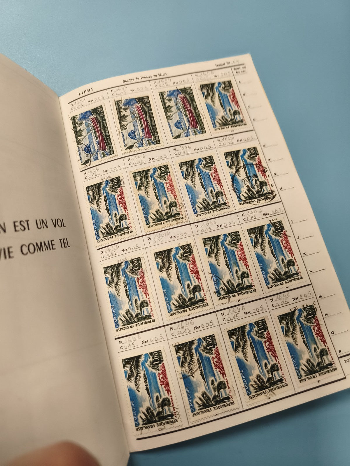 Lot carnet timbres anciens La Liaison Philatélique collection vintage France