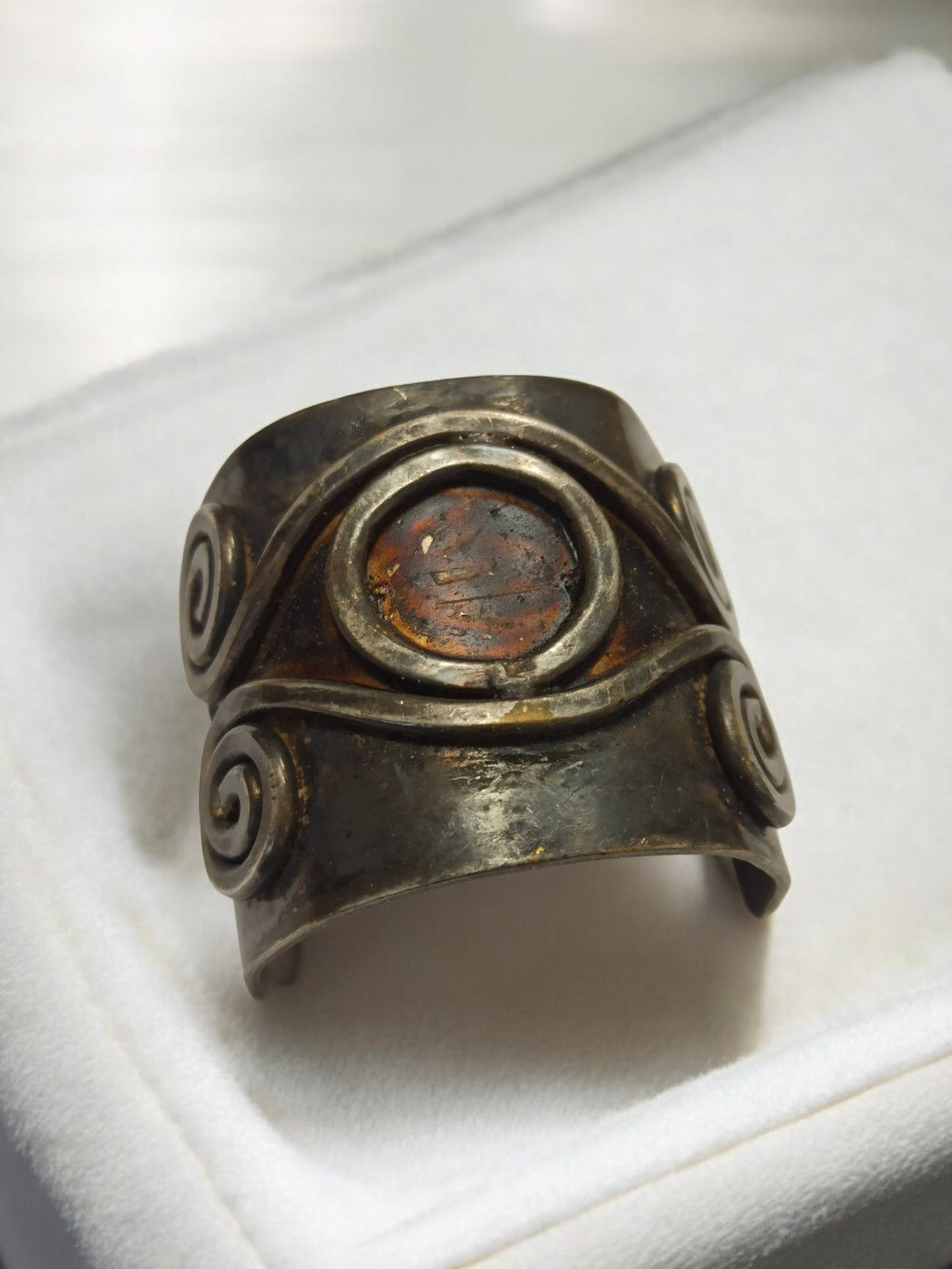 Élément de bracelet vintage années 1930, métal à identifier, bijou rétro