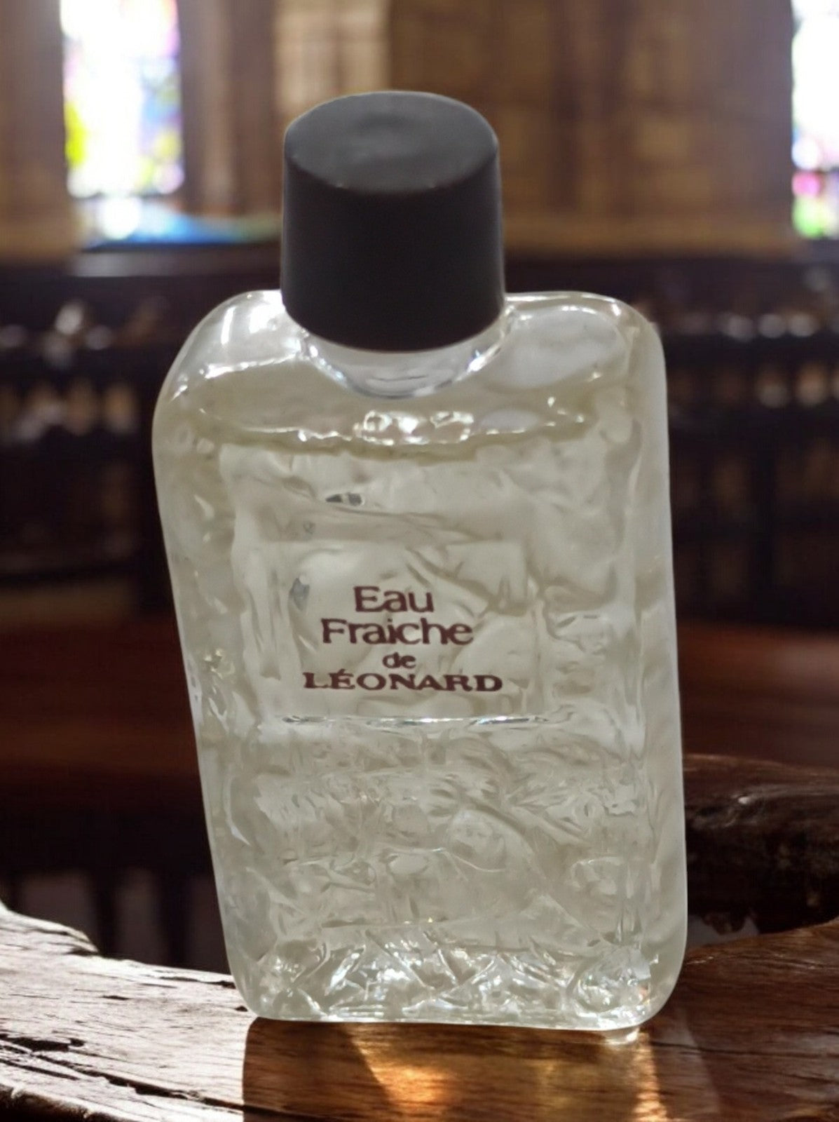 Flacon parfum vintage Eau Fraîche Léonard, bouteille texturée, ancien vaporisate