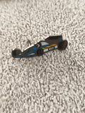 Pin's vintage Formule 1 ELF bleu noir voiture course années 90 (Ref 5)