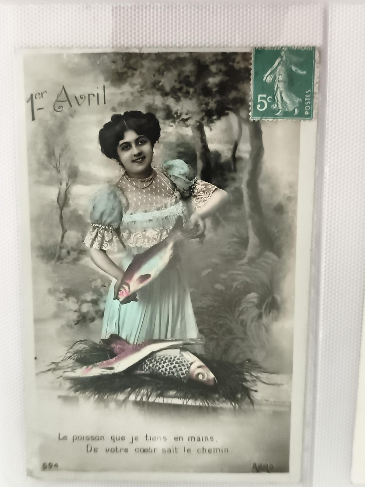 Carte postale ancienne 1er Avril Poisson d'avril illustrée début XXe s CPA