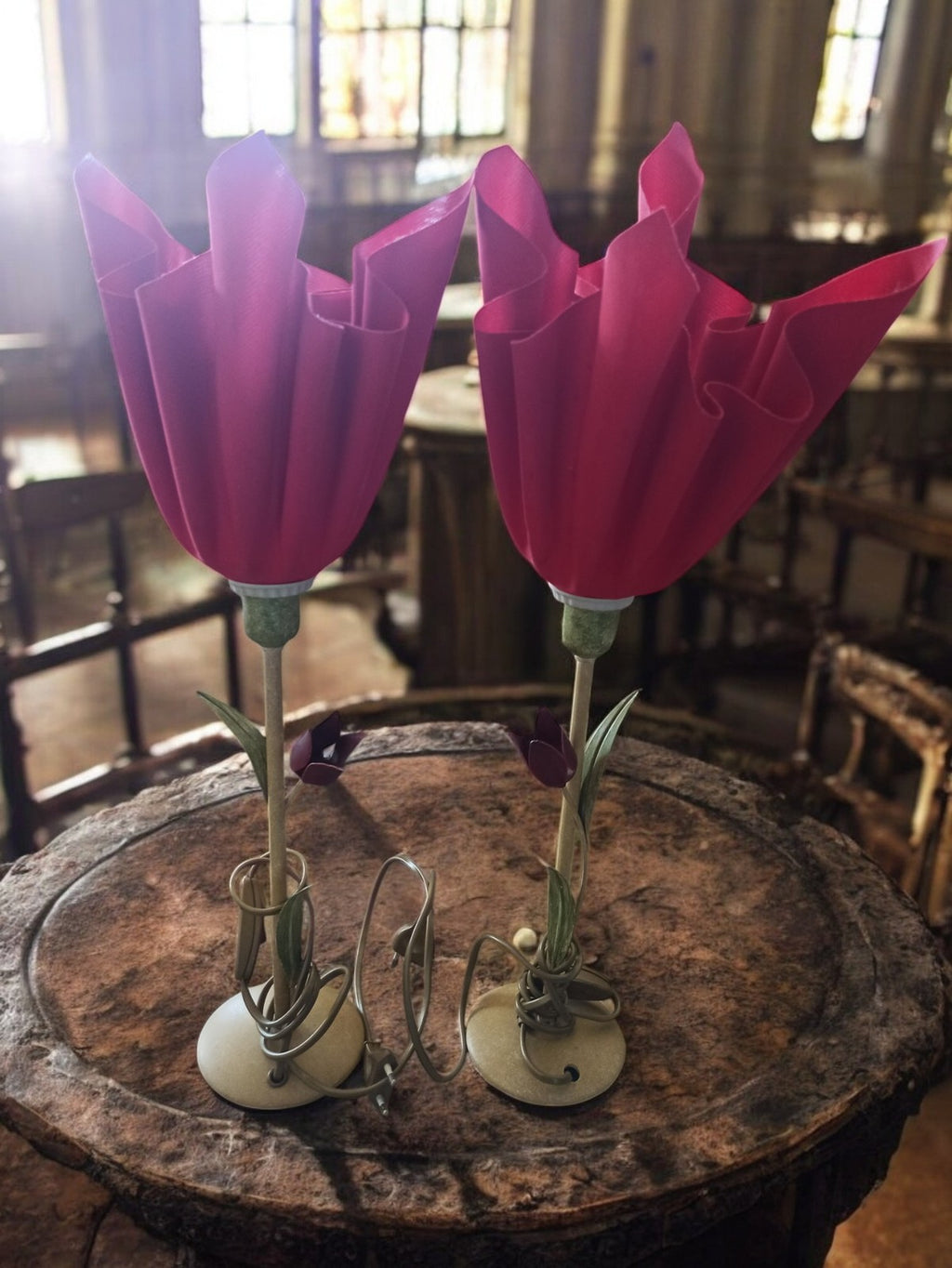 Lot de deux lampes vintage en métal - Électricité non testée