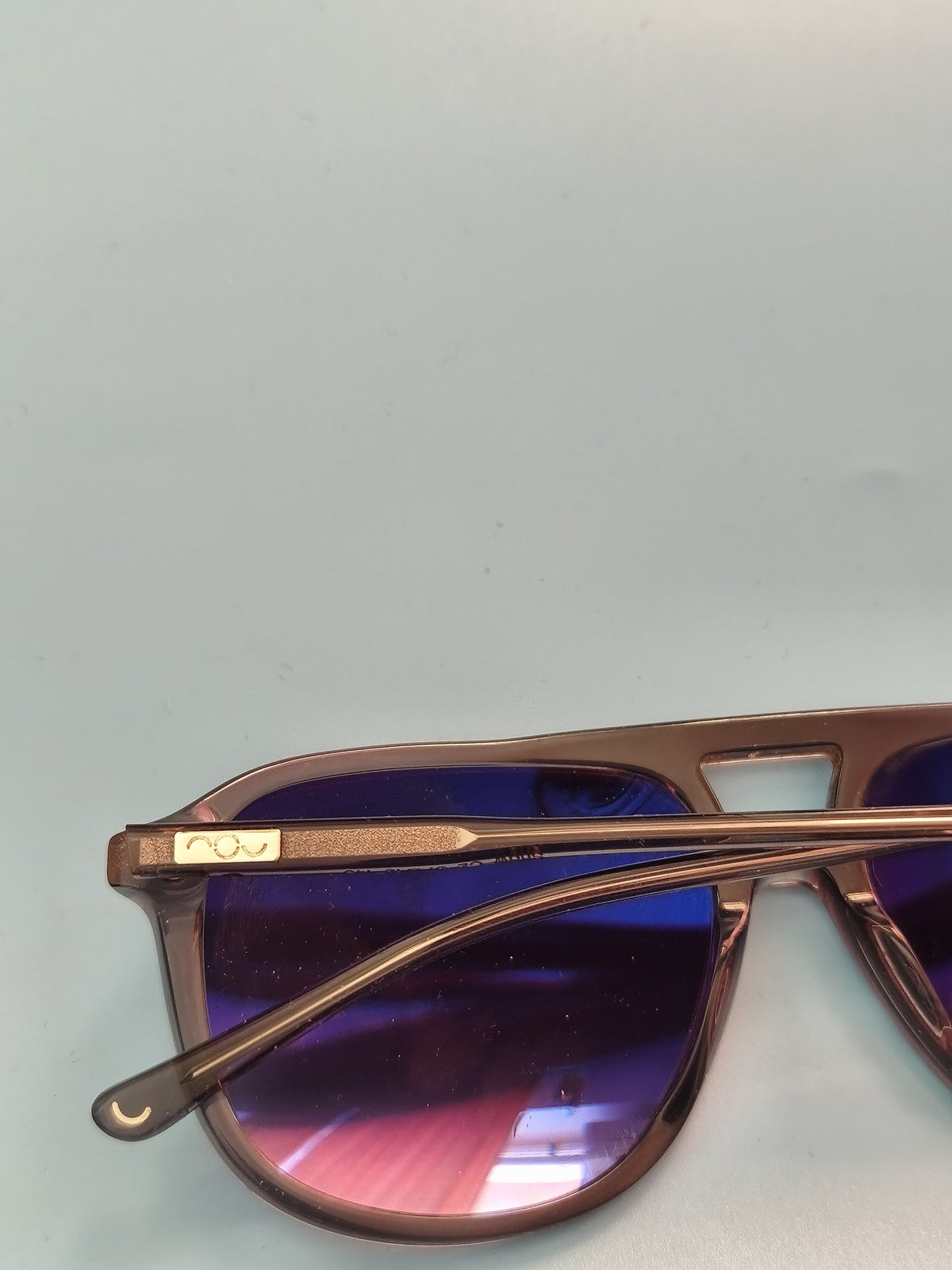 Paire de lunettes de soleil vintage Nou-Collection ancienne marque marseillaise