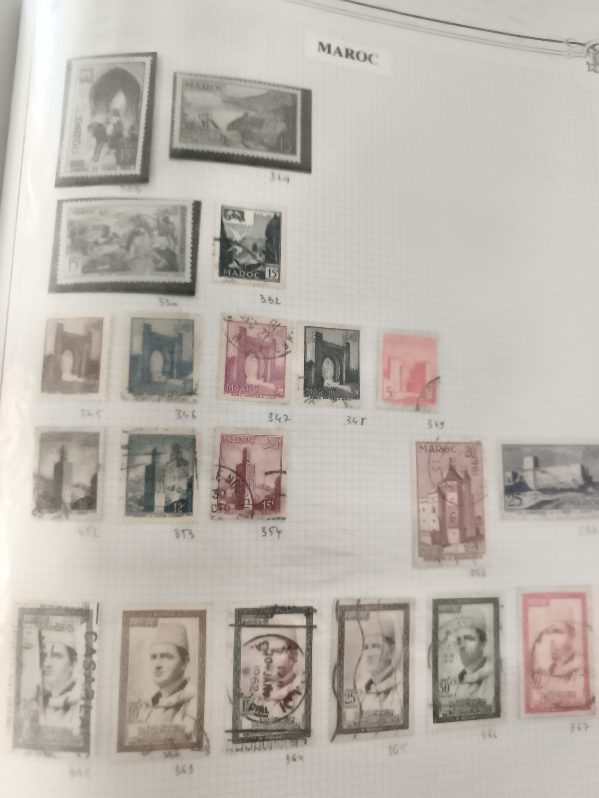 Timbres Maroc anciens oblitérés monuments paysages personnages philatélie