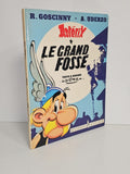 Astérix Le Grand Fossé BD édition René 1980 livre bande dessinée française