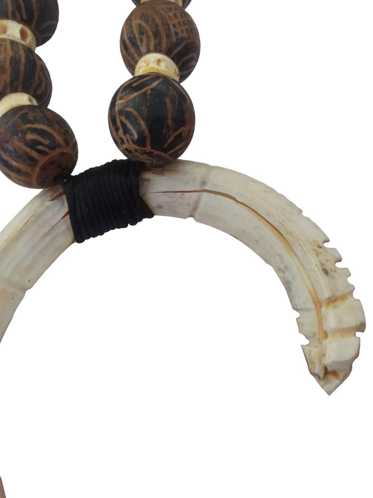 Collier africain ancien perles sculptées pendentif rituel style ethnique vintage