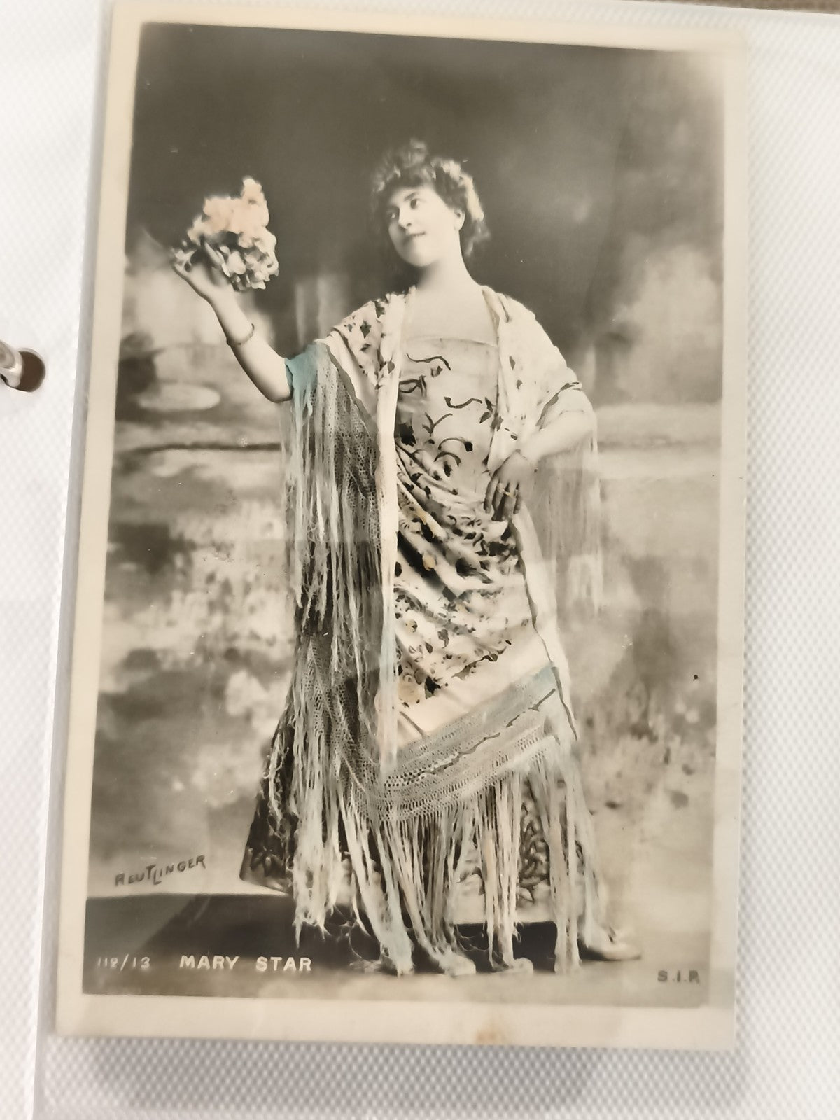 Carte postale ancienne photo actrice Mary Star Reutlinger début XXe S.I.P. CPA