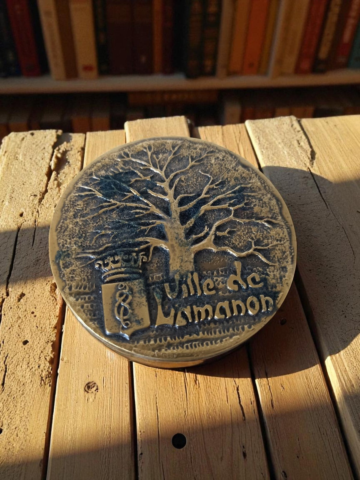 Médaille vintage Ville de Lamanon décor arbre blason, objet commémoratif rare