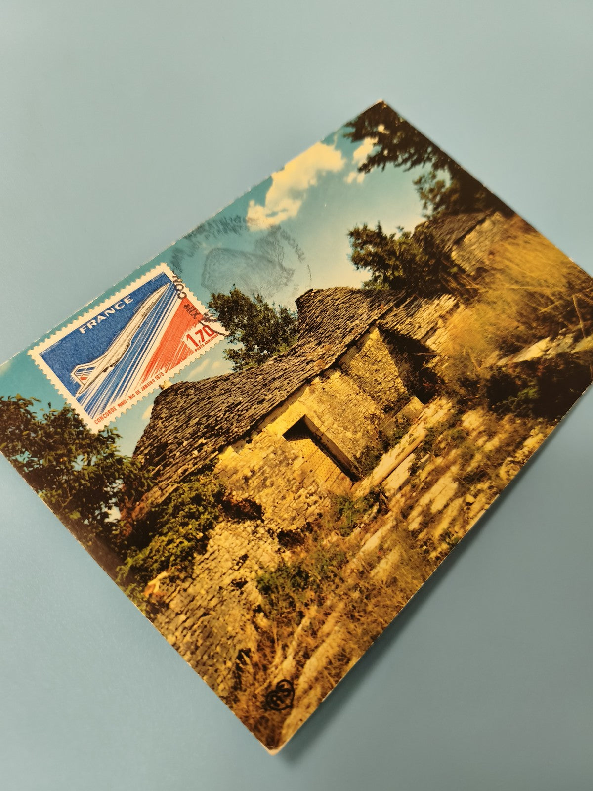 Enveloppe premier jour FDC timbre Concorde, illustration maison en pierre (Ref 1