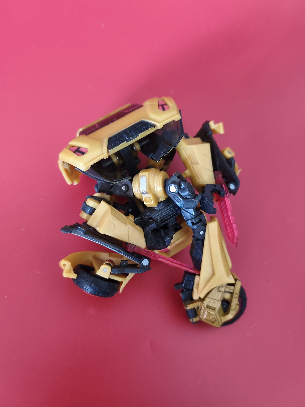 Transformers Generations WFC Bumblebee figurine Cybertronian robot articulé Hasb