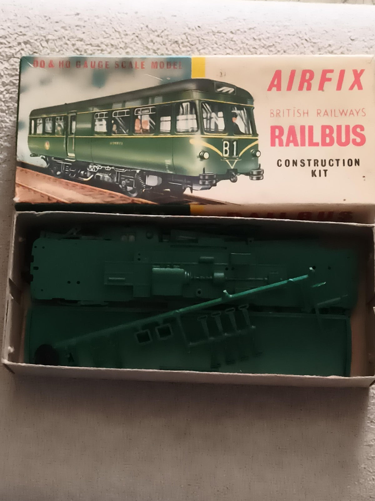 Maquette Airfix Railbus British Railways vintage kit train HO OO
