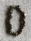 Bracelet pierres naturelles vertes marron, perles irrégulières, bijou élastique
