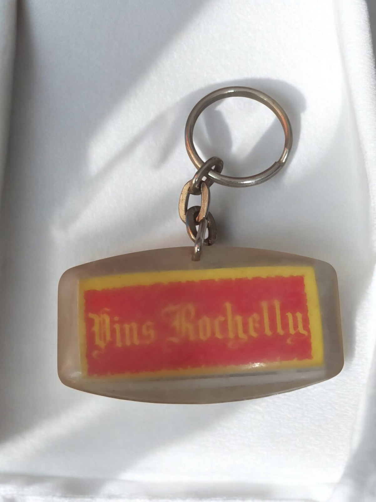 Porte-clés vintage ancien Vins Rochellu publicitaire rétro collection rare