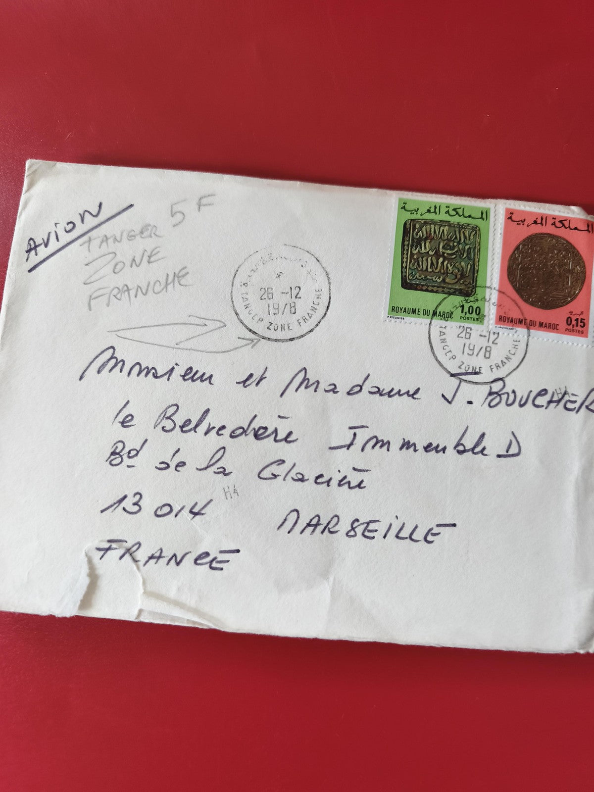 Enveloppe affranchie Tanger Maroc 1978, timbres colorés, cachet Zone Franche