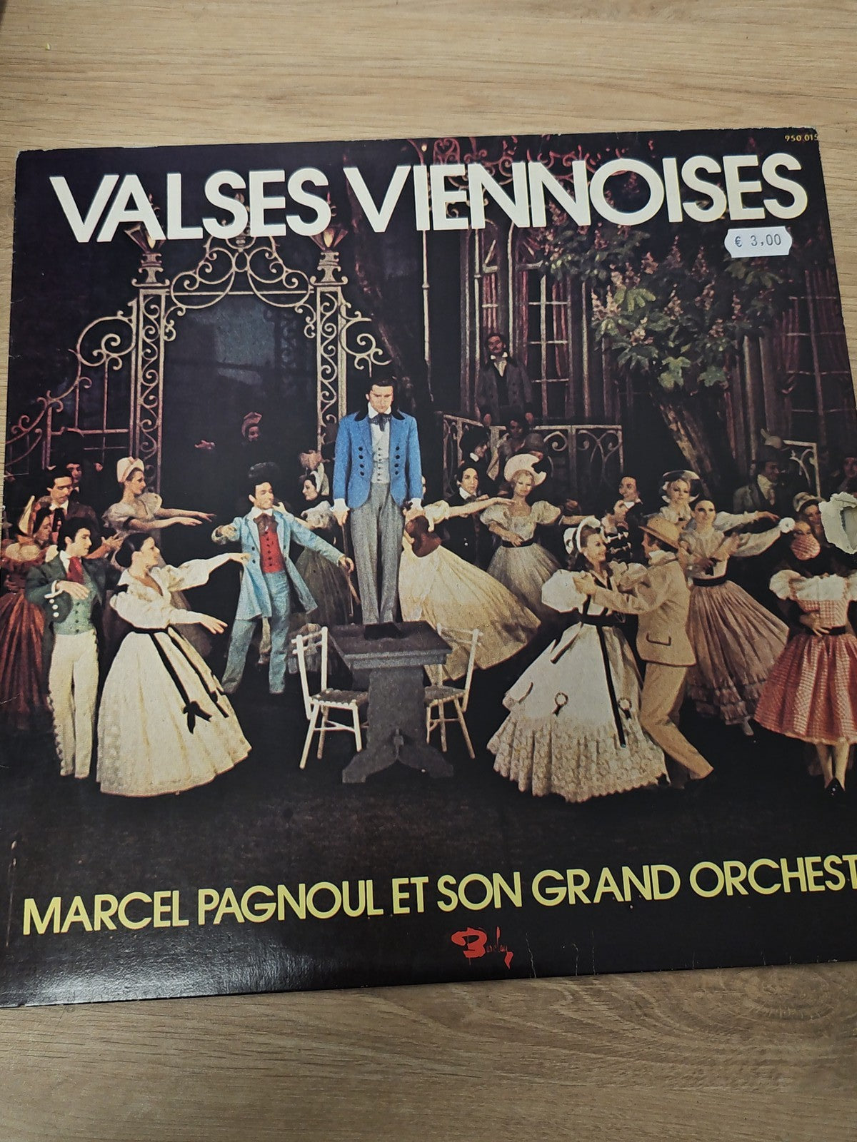 Vinyle ancien 33 tours rétro Valses viennoises musique classique collection