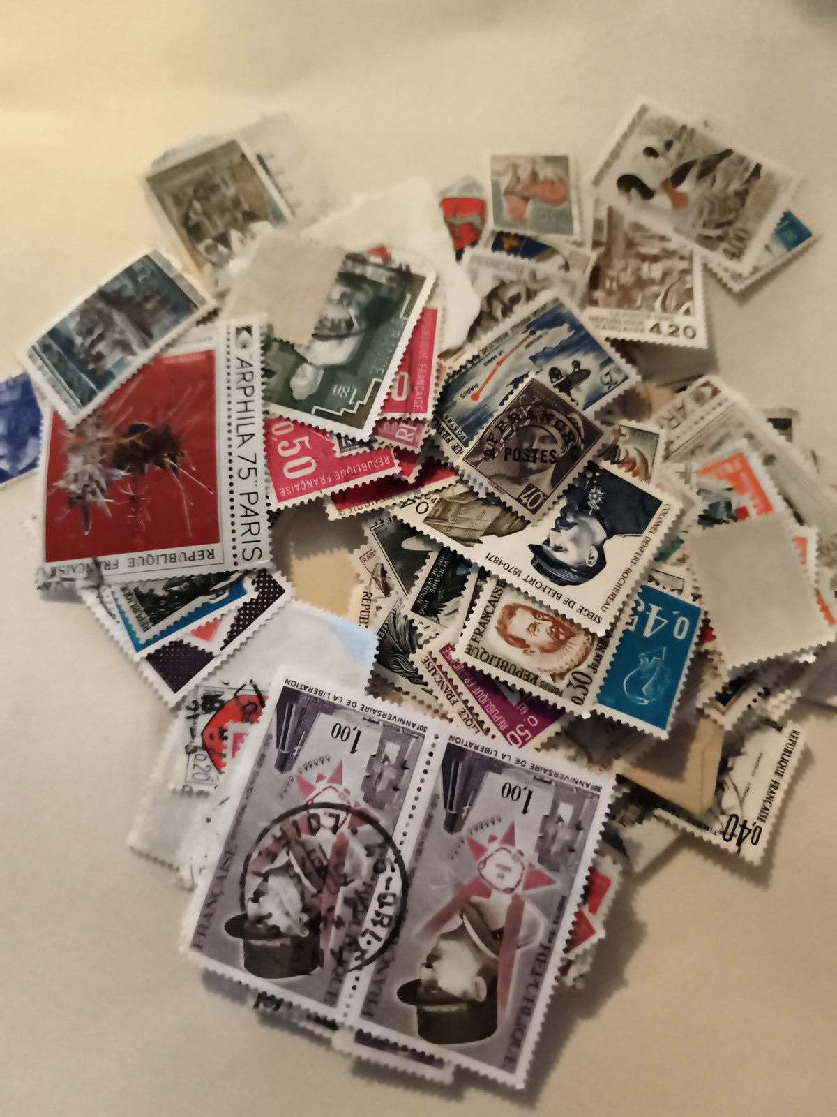 Lot timbres anciens France oblitérés philatélie couleurs variées vintage