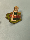 Pin's vintage Vive la Vie allégé bouteille salade collection publicitaire