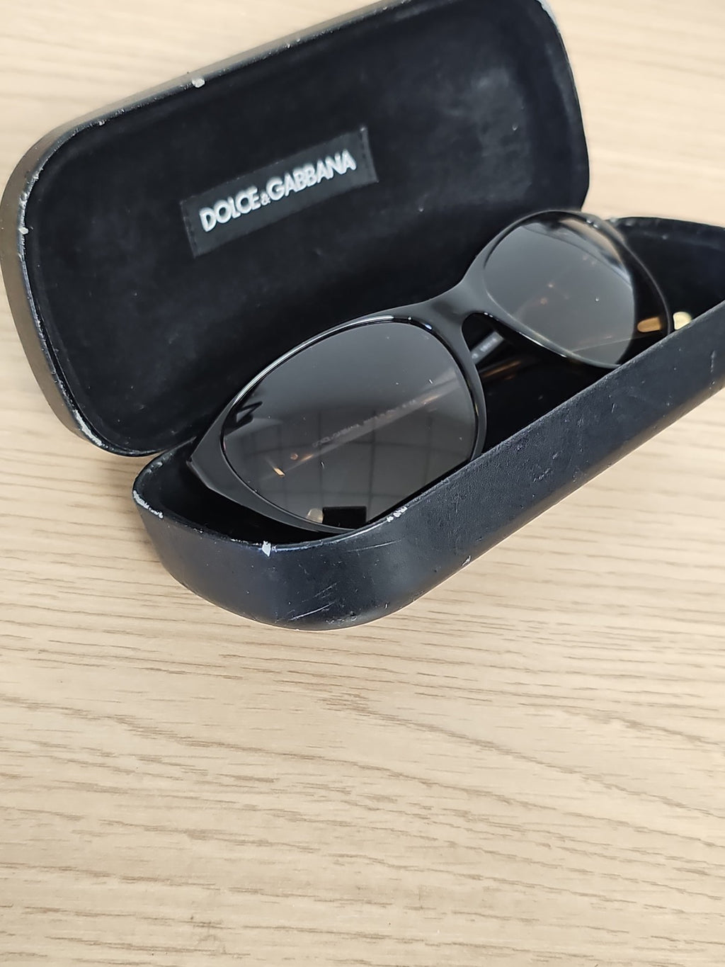 Lunettes de soleil rétro Dolce & Gabbana DG4141 502/13 avec étui noir collector
