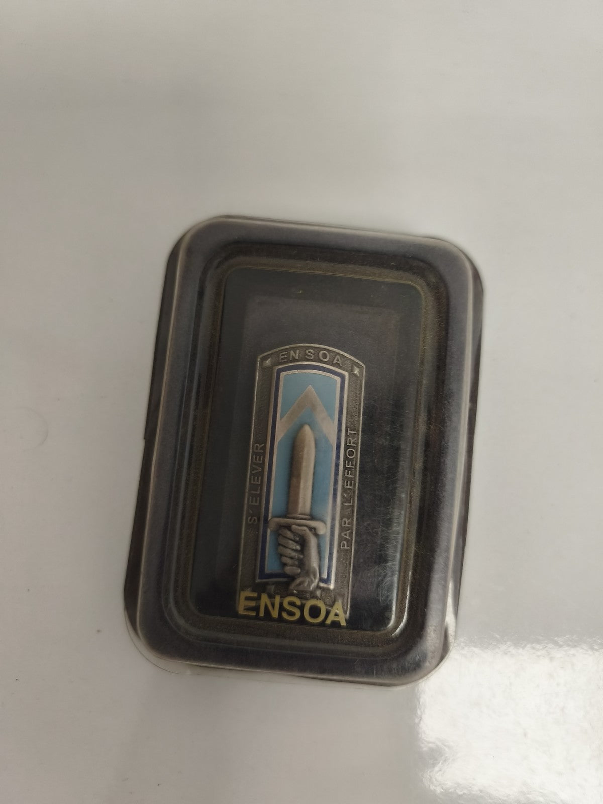 Military medal IN SOA vintage French army badge sword decor case