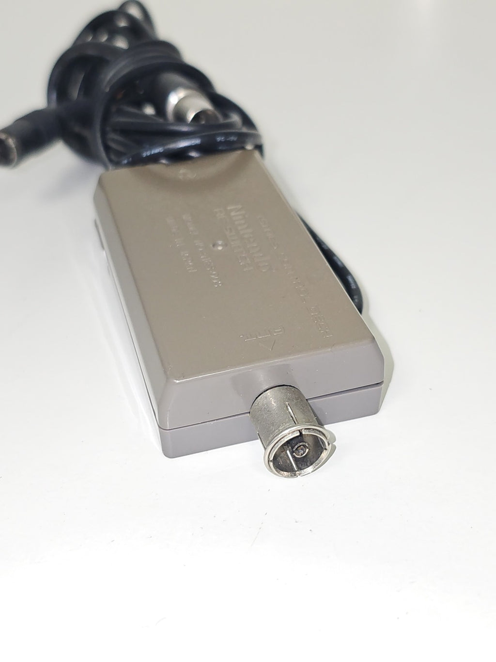 Adaptateur RF pour câble antenne Nintendo NES original, connecteur TV compatible