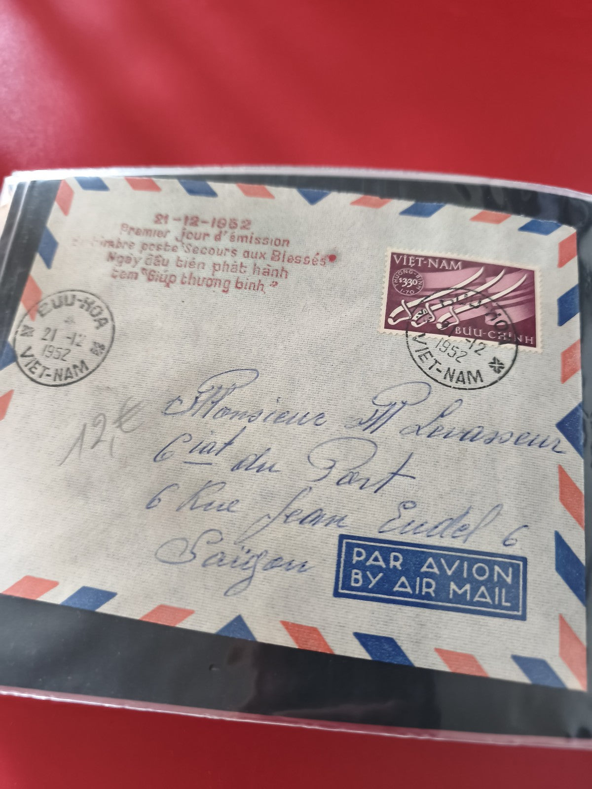 Ancienne enveloppe oblitérée 1952 Vietnam, 1er jour Secours aux Blessés, airmail