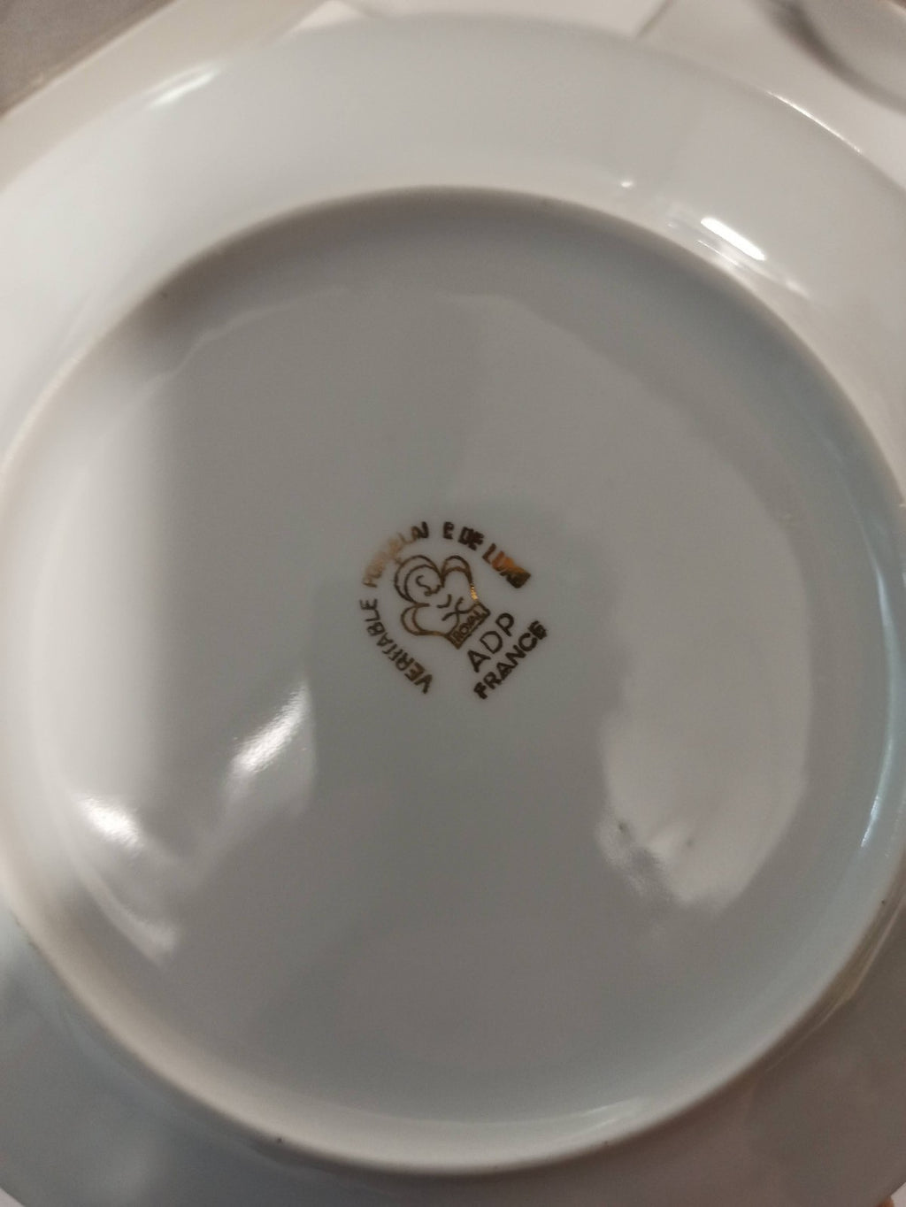 Lot 12 assiettes porcelaine blanche ADP France liseré doré vintage rétro
