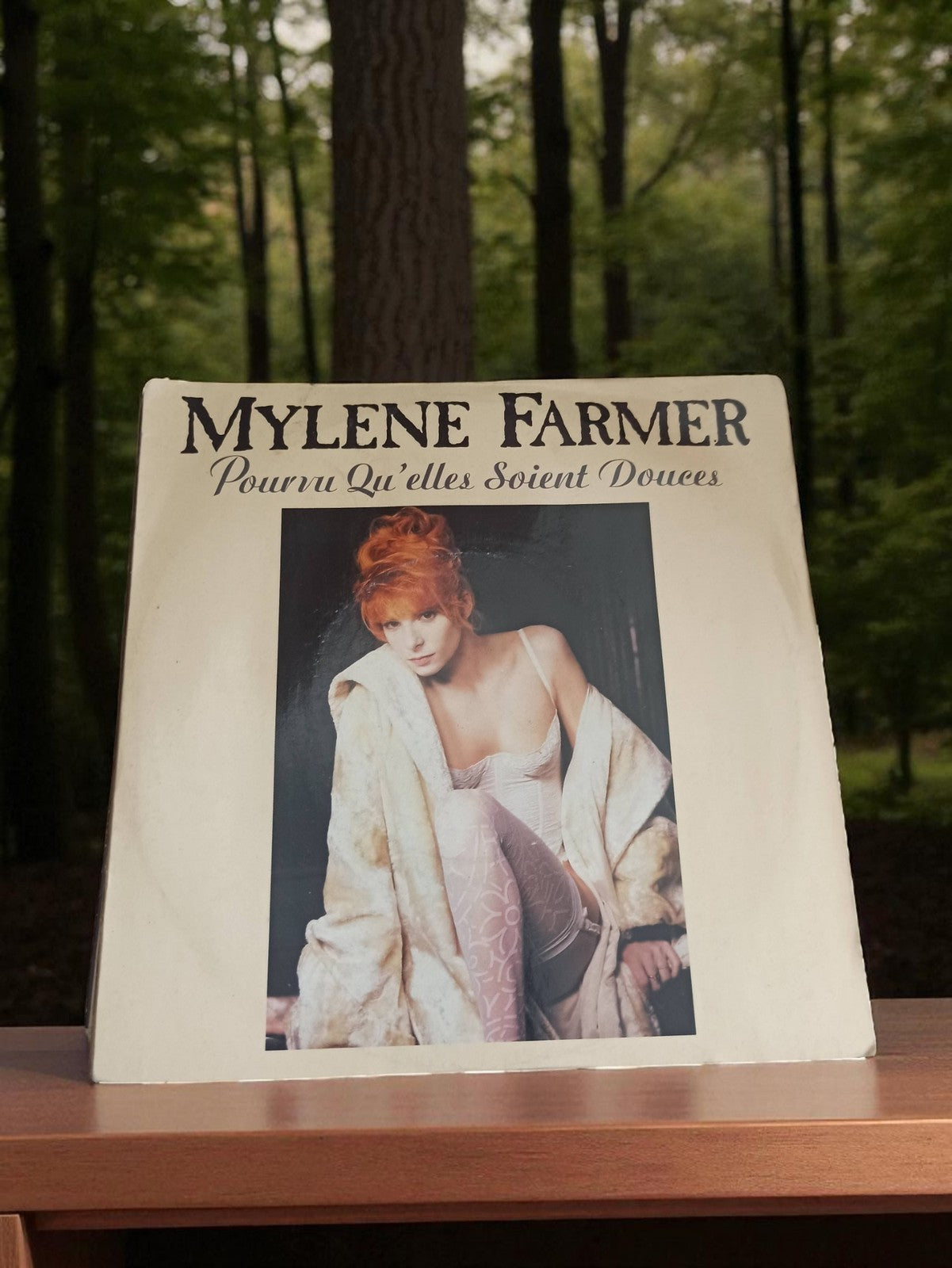 Vinyle ancien Mylène Farmer Pourvu qu’elles soient douces vintage disque rétro