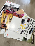 Lot de livrets publicitaires anciens autos Renault Peugeot Citroën Toyota VW Pol