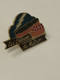 Pin's rétro ancien Les Délices du Mitron boulangerie pâtisserie collection vinta