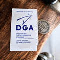 Porte-clés vintage DGA Ministère Défense Centre Essais Méditerranée médaillon