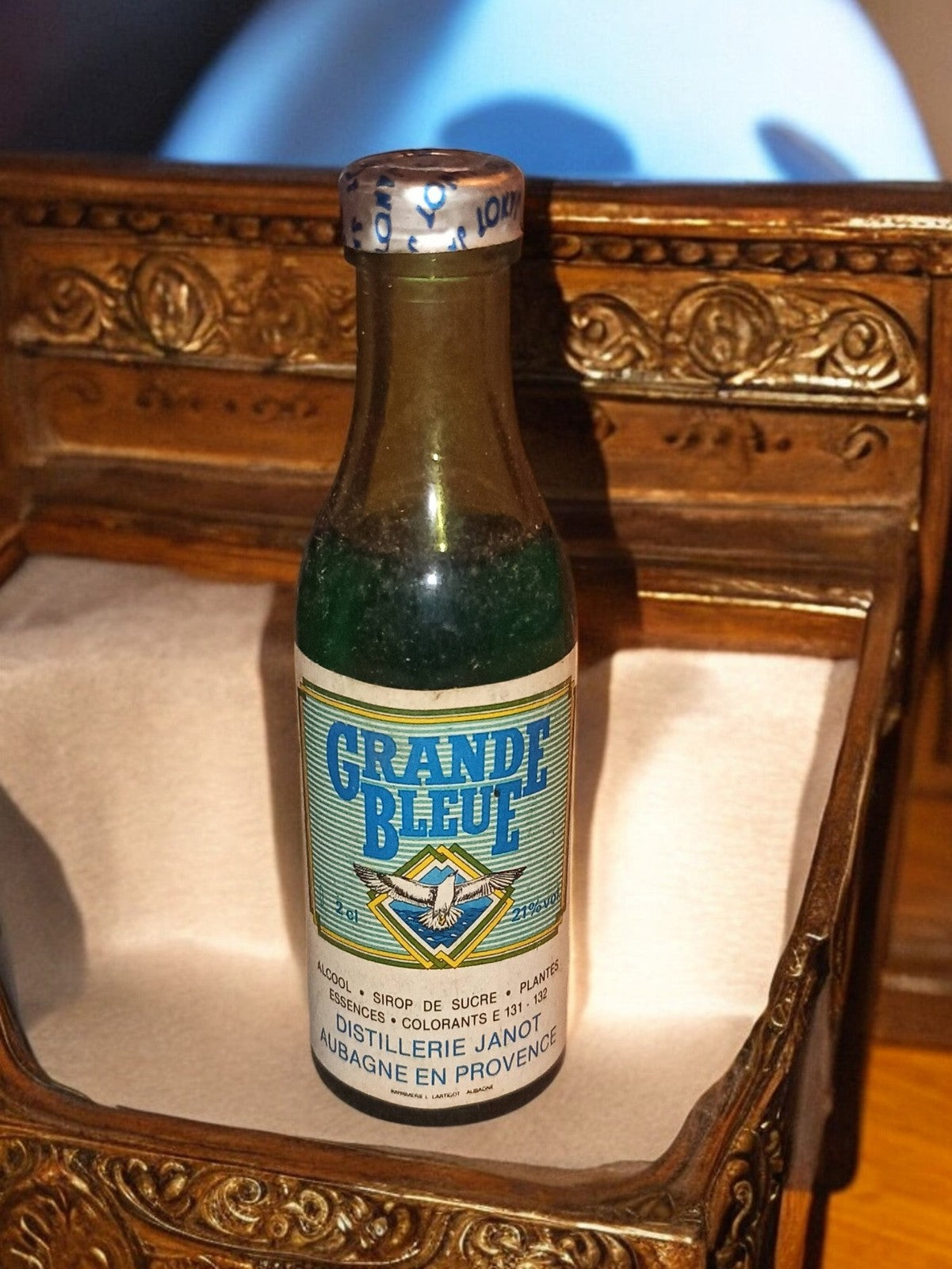 Mignonette alcool GRANDE BLEUE Janot vintage rétro bleue 21% Aubagne Provence