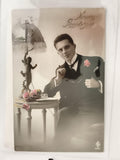 Carte postale ancienne Joyeux Anniversaire homme costume colorisé début XXe CPA