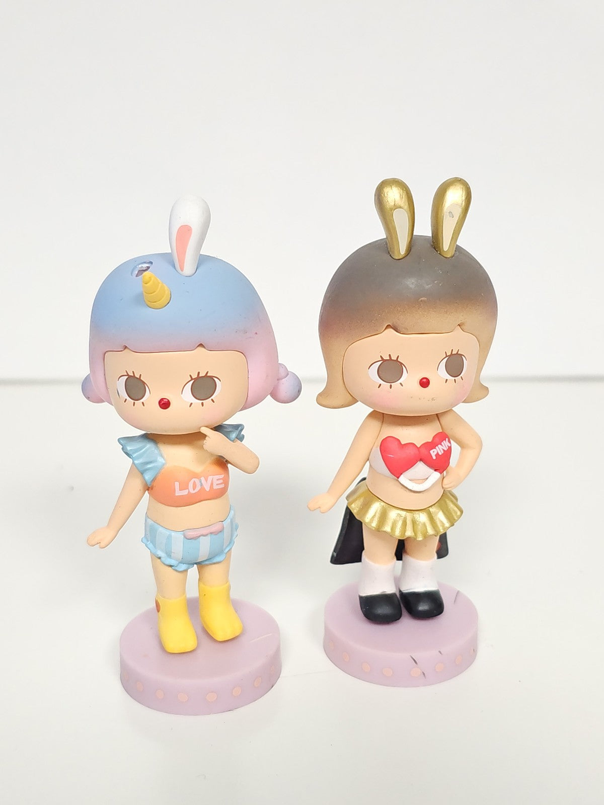 Objet inconnu d'occasion à identifier, pièce unique à découvrir, à restaurer ou