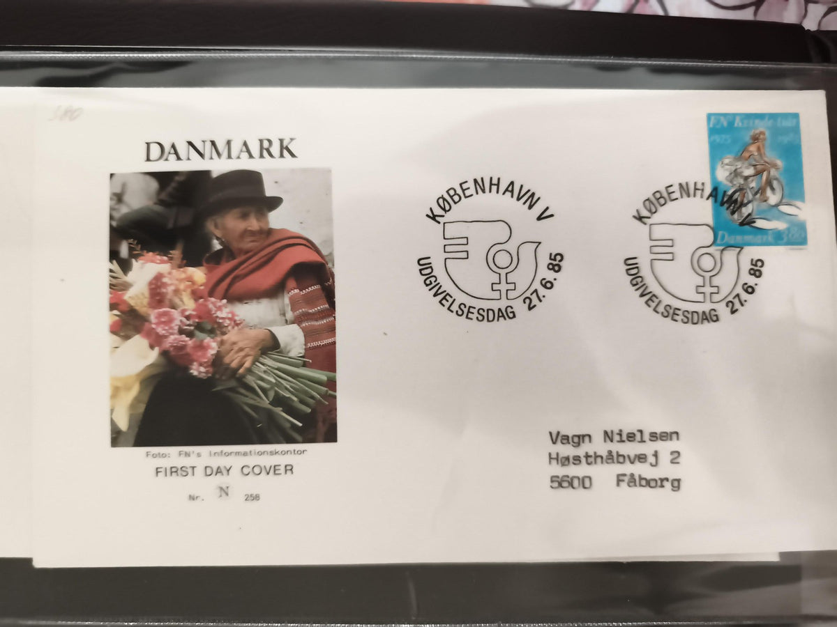 Lettre premier jour Danemark 1985 FDC timbre femme fleurs København philatélie