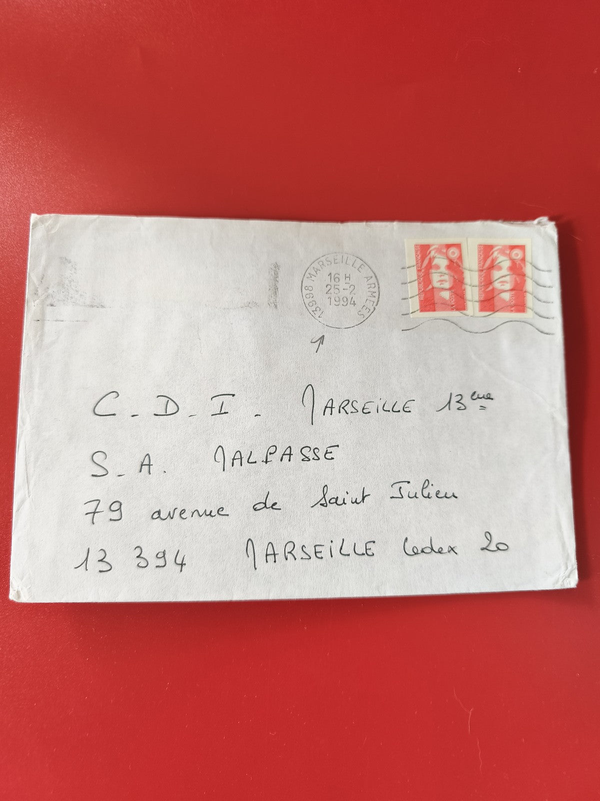 Enveloppe philatélie affranchie 2 timbres Marianne rouge cachet Marseille 1994