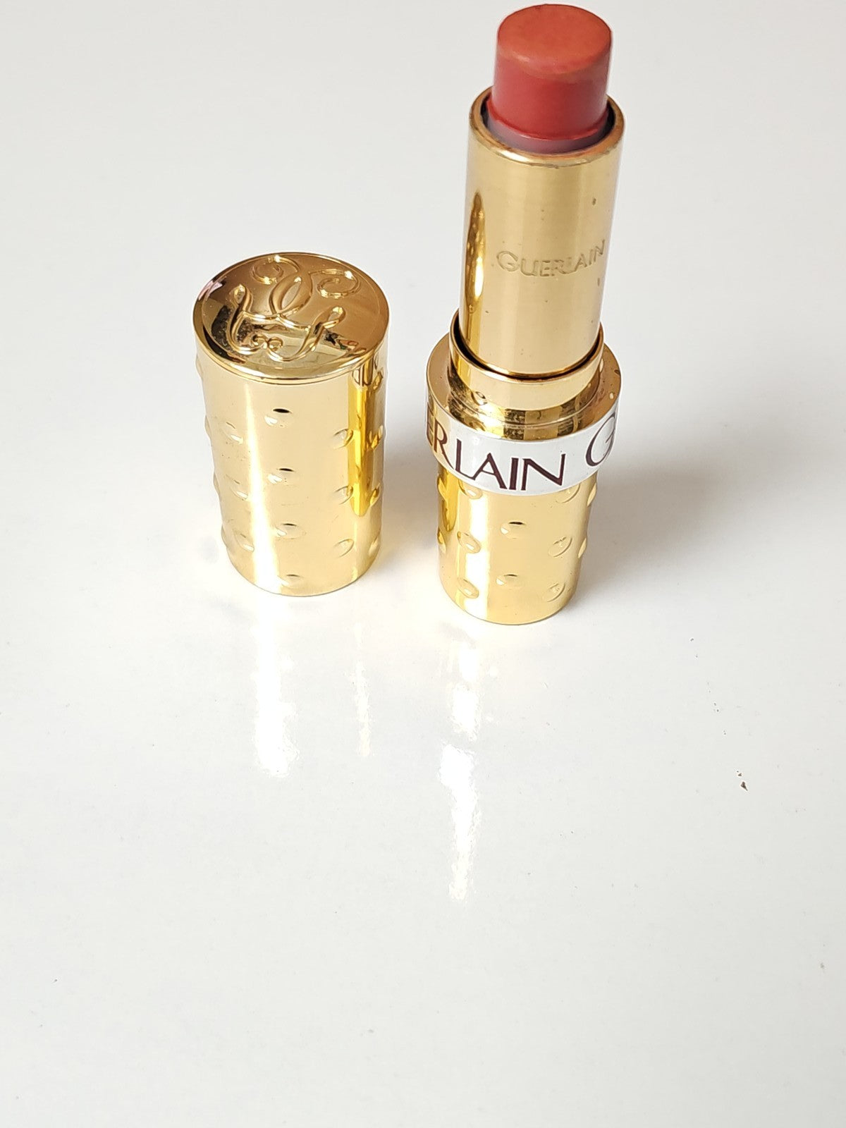 Rouge à lèvres Guerlain en tube, maquillage lèvres, cosmétique d?occasion, authe